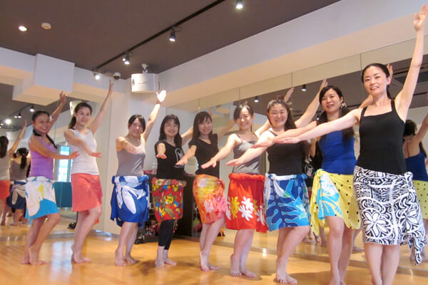 タヒチアンダンスとは？【NOAダンス教室】快適スタジオで上達レッスン