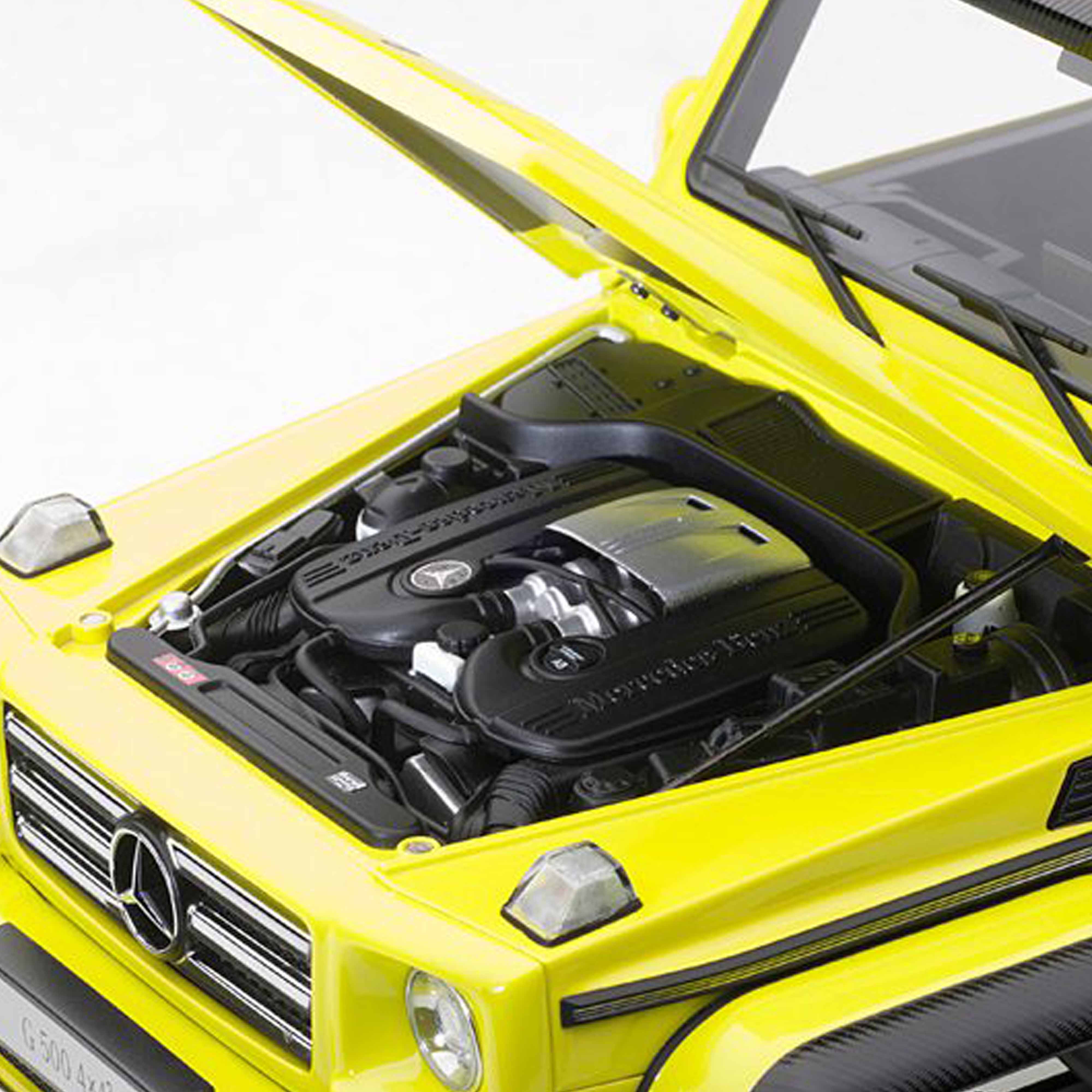 Mercedes-Benz G500 4x4² Electric Beam 1:18 – Norev