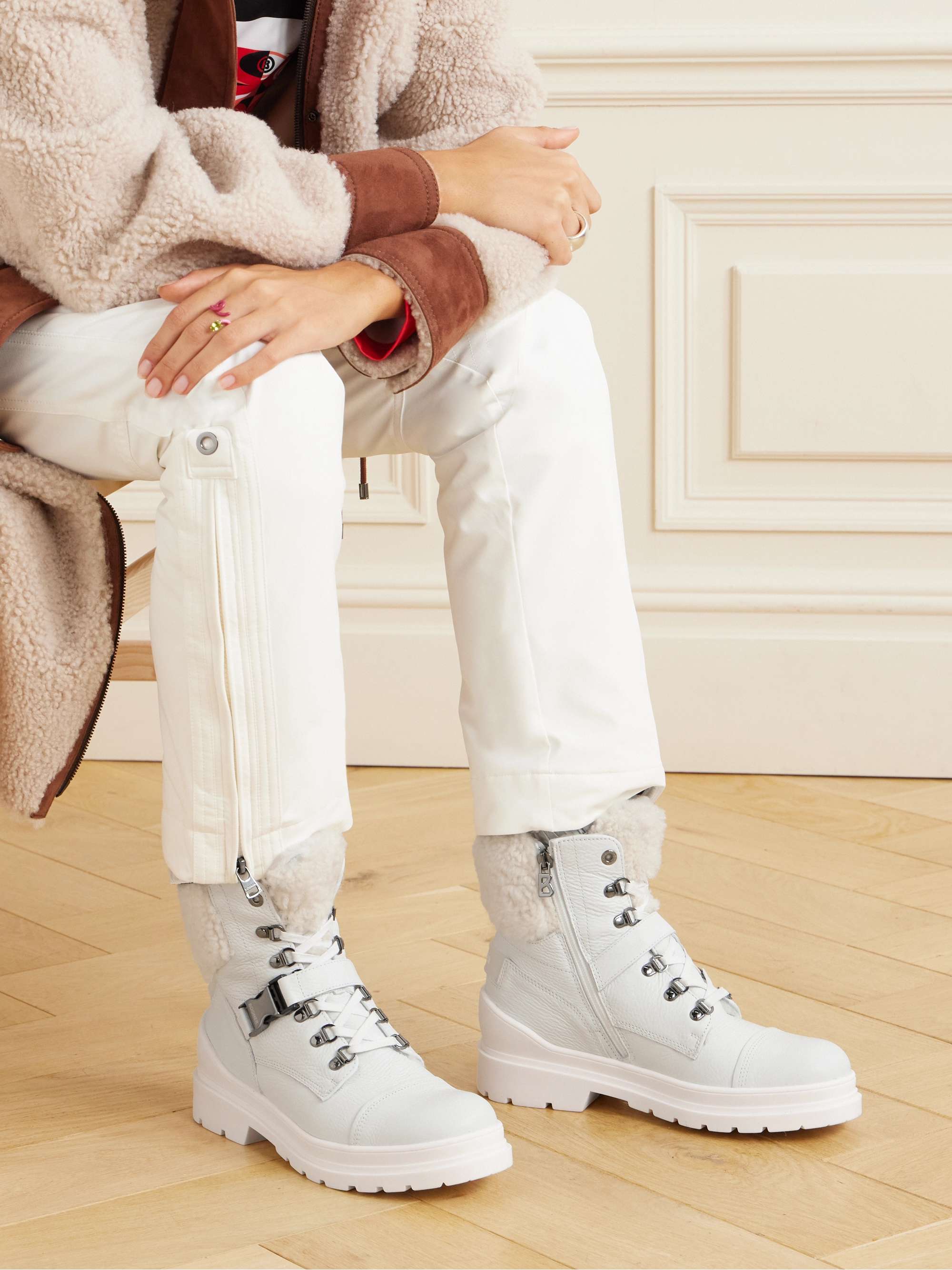 BOGNER St. Moritz buckled shearling-lined textured-leather ankle