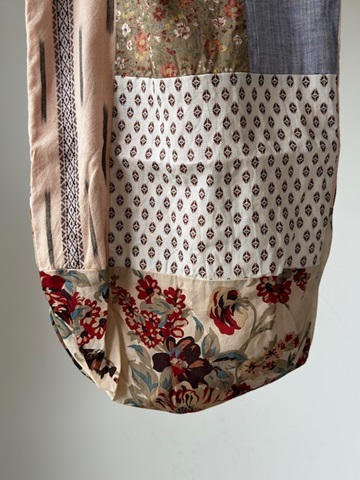 KAPITAL（キャピタル） パッチワークノベルTOTE BAG s.t.c｜洋服・小物