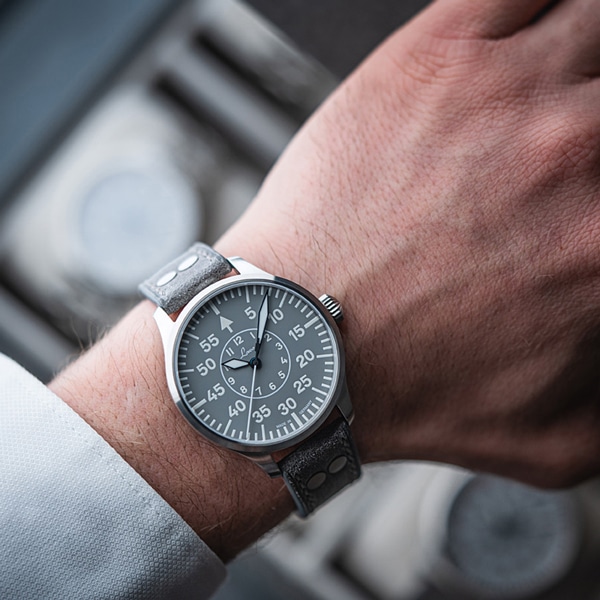 Laco ラコ 862162 PILOT Aachen Grau39 自動巻(グレー/レザー): Laco