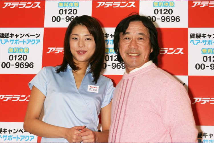 写真】《直撃》IZAM、税金滞納で自宅差押え中に……仕事を終えて2時間