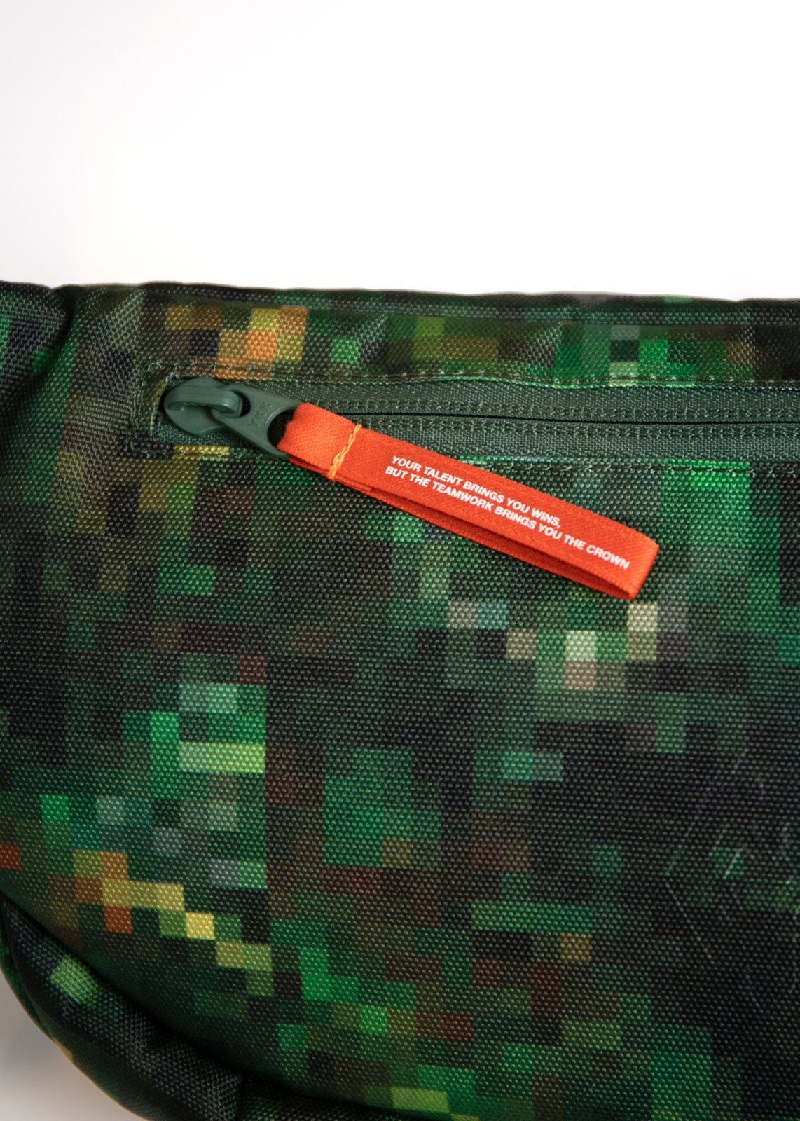 APPLEBUM(アップルバム) バッグ “Pixel Camo” Waist Bag GT2521002