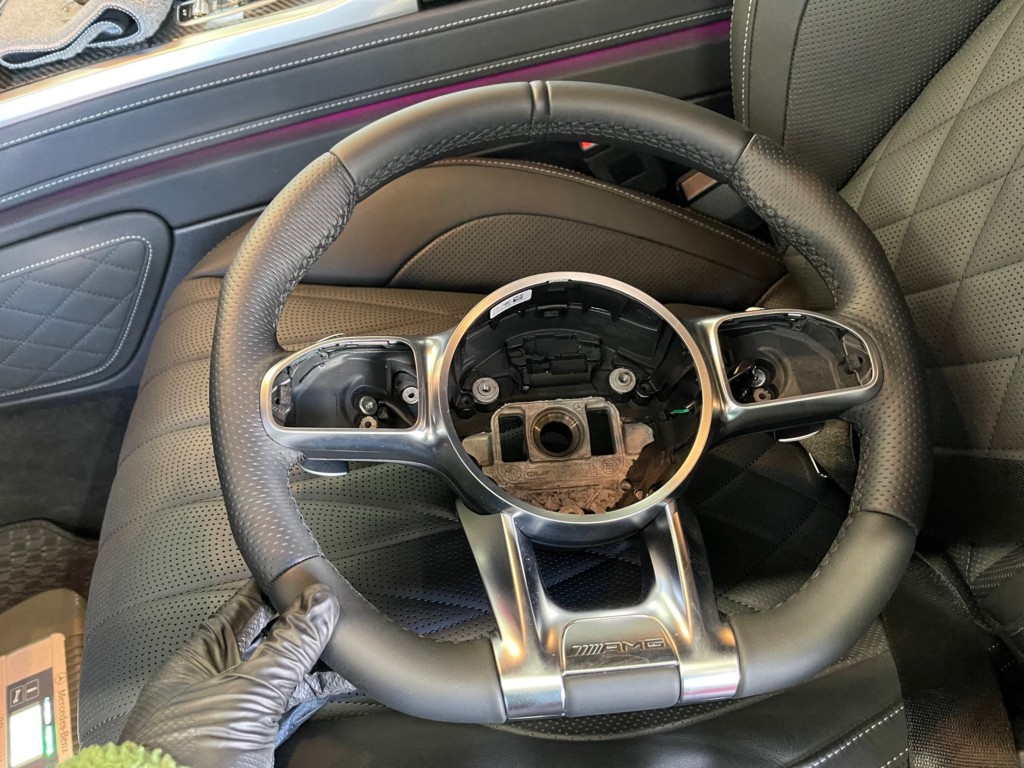 メルセデスベンツ Gクラス ハンドル交換 | NEO WORKS.