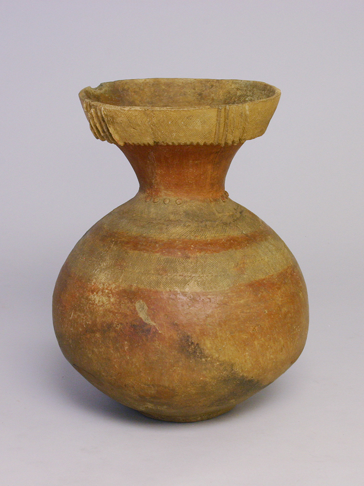 春日町出土の壺型土器（かすがちょうしゅつどのつぼがたどき） | 出土