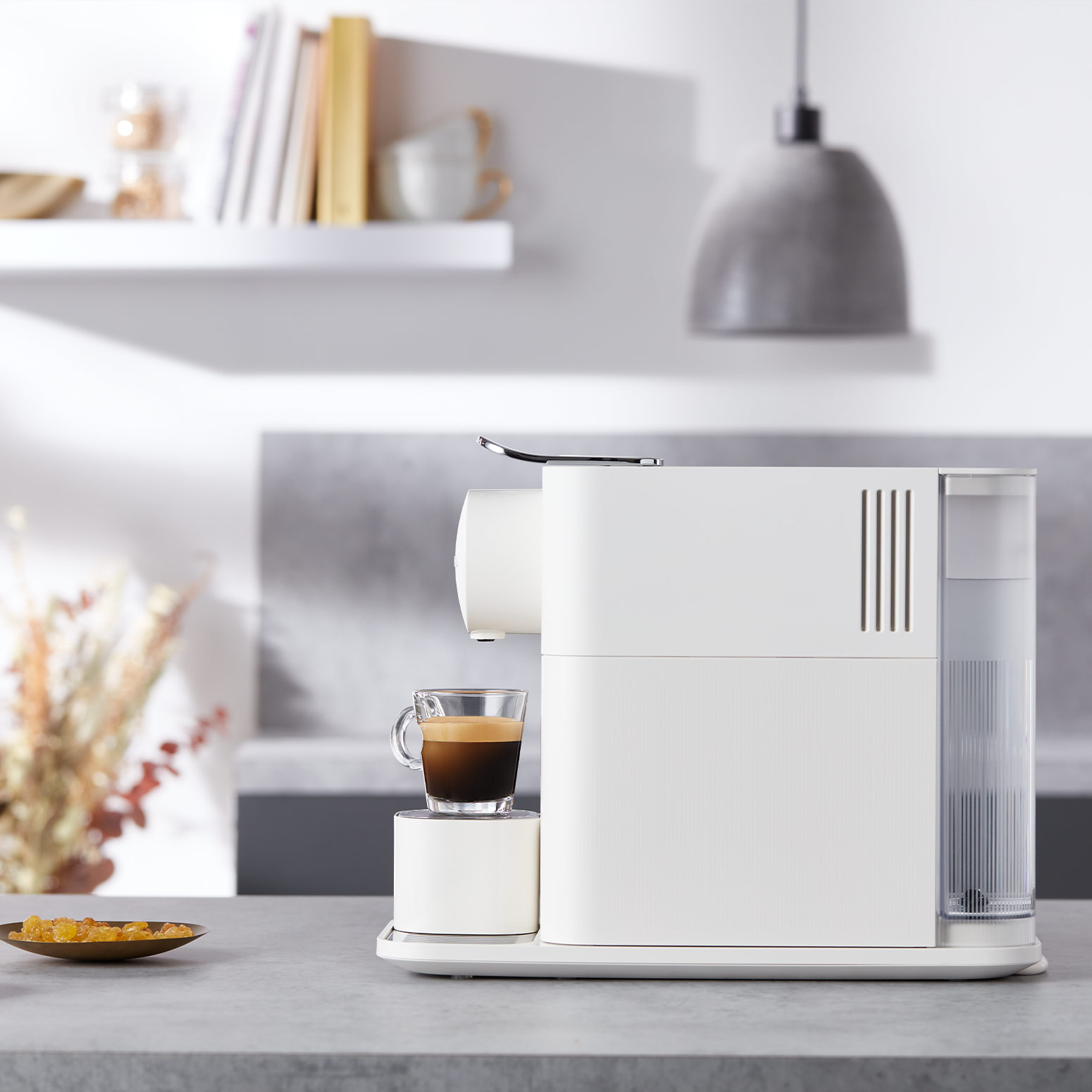 ラティシマ・ワン プラス ポーセリンホワイト｜コーヒーメーカー