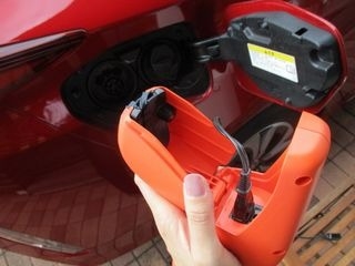 今話題の給電モード、試してみました。