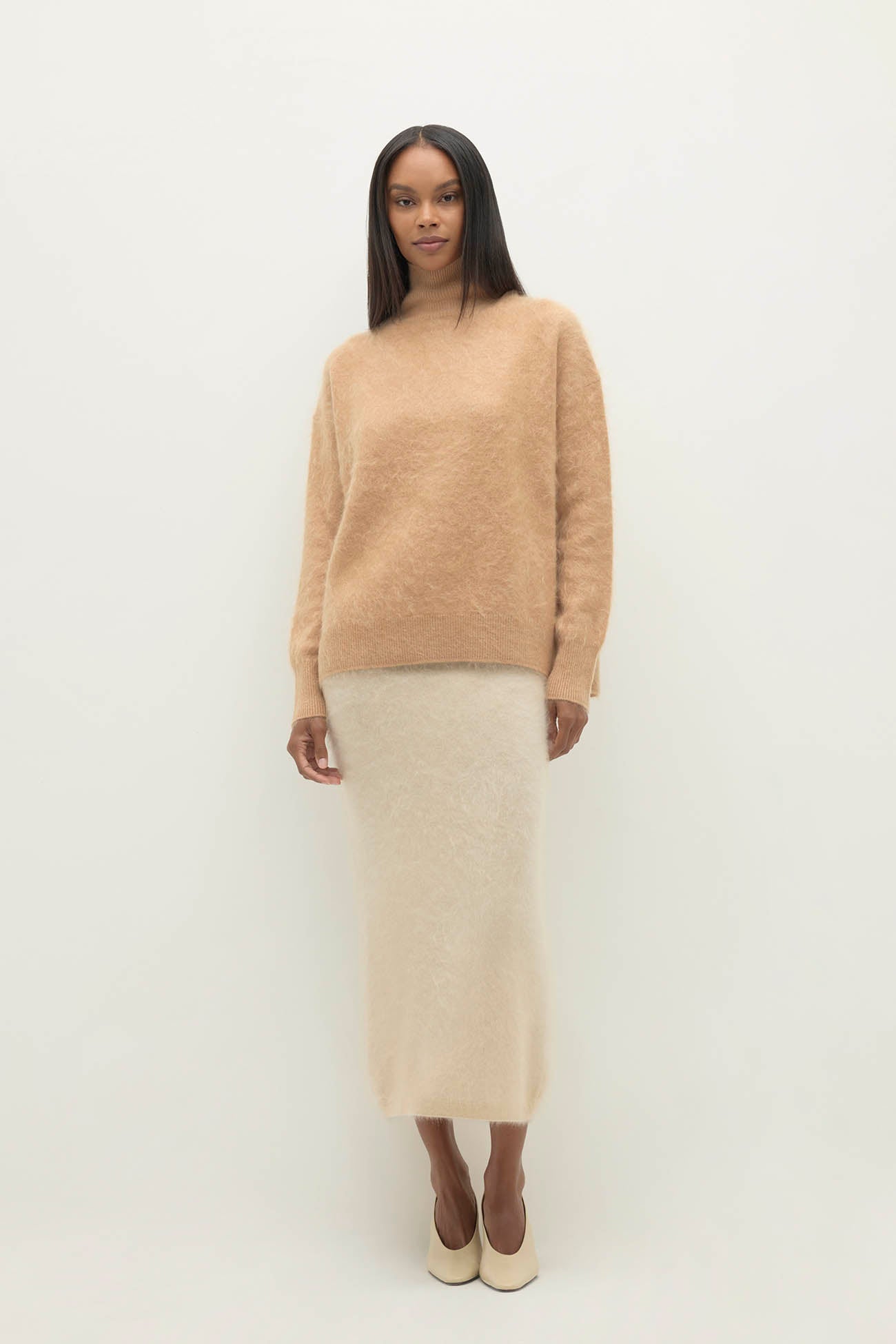 Women's Ethel Brushed Cashmere Turtleneck Sweater – NAKEDCASHMERE