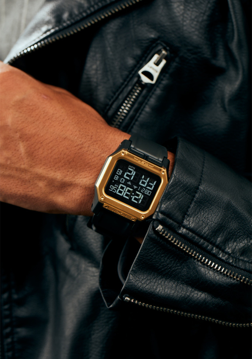 Regulus Watch | Black / Gold | Digital – Nixon US