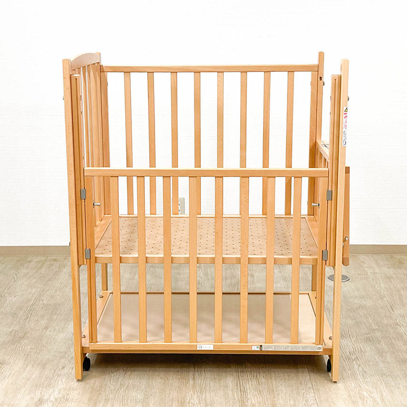 ミニベビーベッド ミニタチベッド（ホワイトF）」について｜カトージの商品