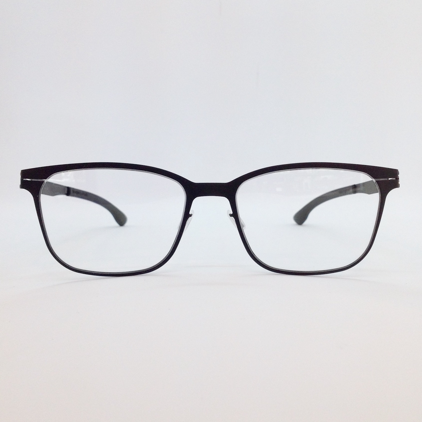 ic! berlin アイシーベルリン メガネフレーム 2018モデル「Karsten b