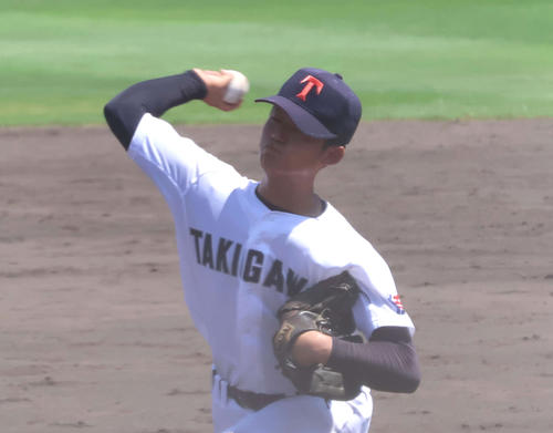 新体制の滝川二、9年ぶり聖地目指す 最速145キロ田上空芽「無失点に