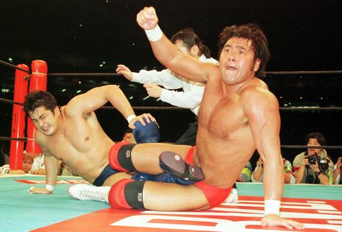 ノア武藤敬司引退 84年デビューから38年 プロレスラー武藤敬司を