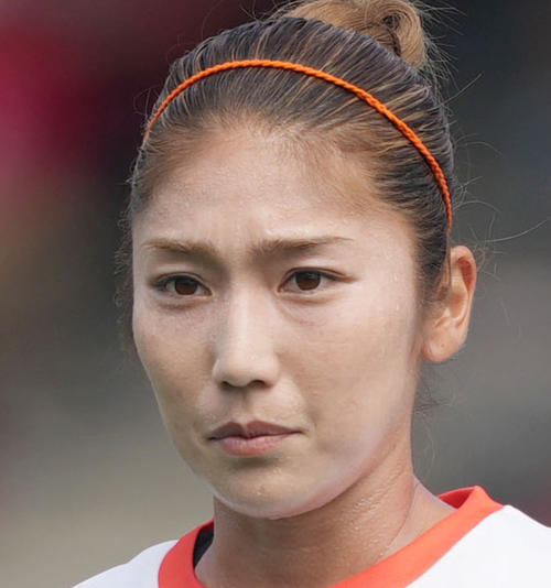 WEリーグ大宮MF仲田歩夢「V字眉で戦闘力UP」アートメークでキリリ