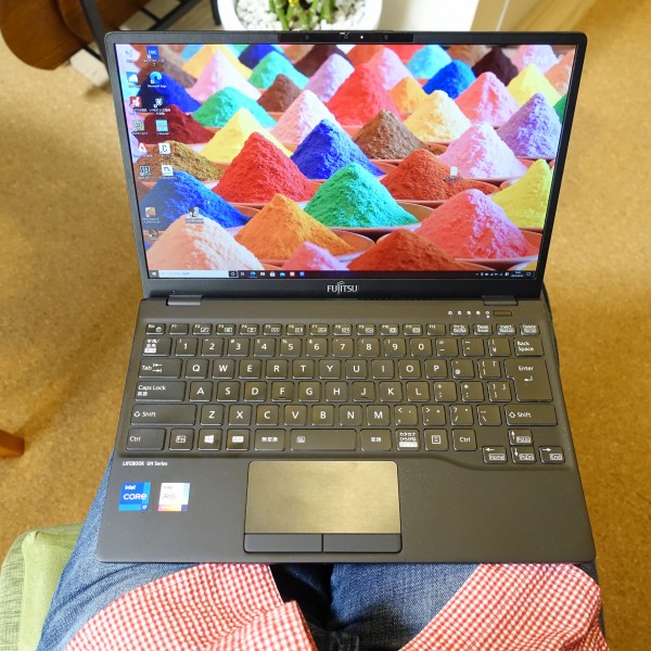 LIFEBOOK WU2/E3(WU2/F3・WU2/G2)実機レビュー/富士通FMVパソコン比較
