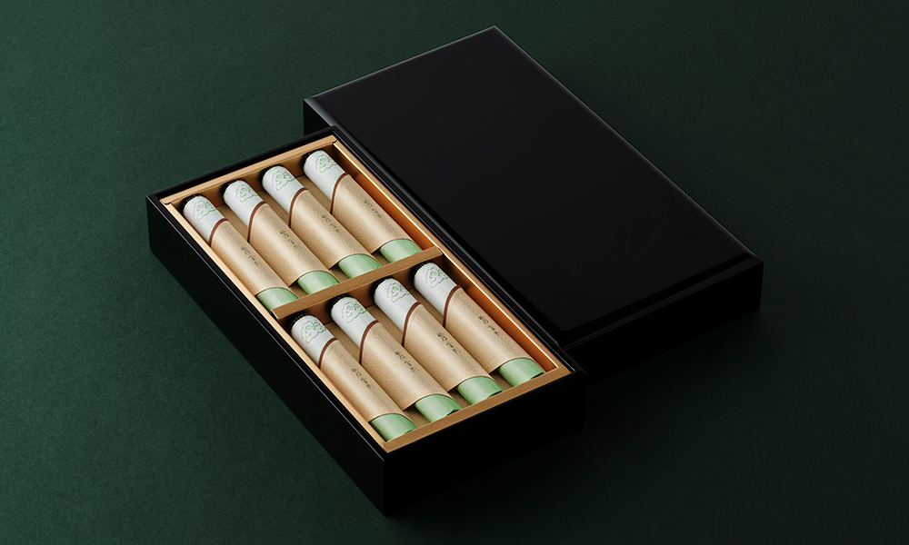 伽羅金剛 塗箱短8入 | 贈答用お線香 | 日本香堂公式