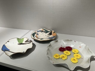 福岡・福智町出身の陶芸家、高鶴元さんが「ファミリー展」 福岡市