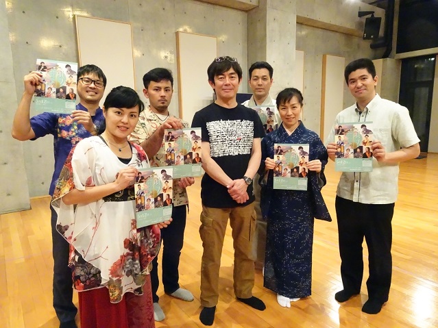 国立劇場おきなわ - CD試聴コーナーを設置しました！