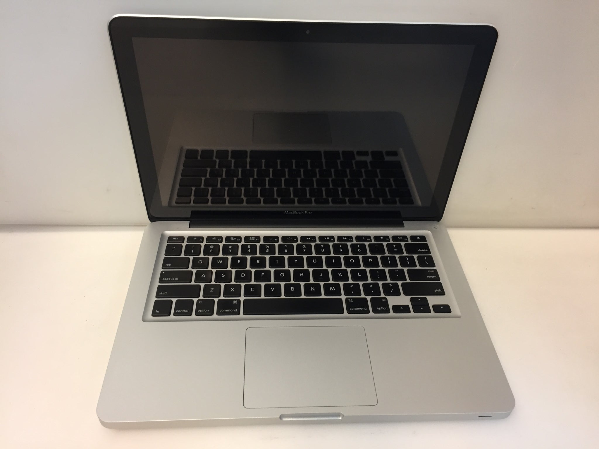 Apple Macbook Pro 13-inch A1278 2011 Core i7 2.8Ghz 8GB 500GB HDD