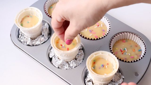 2色ソフトクリーム・カップケーキ - NUT2deco（ナッツデコ）