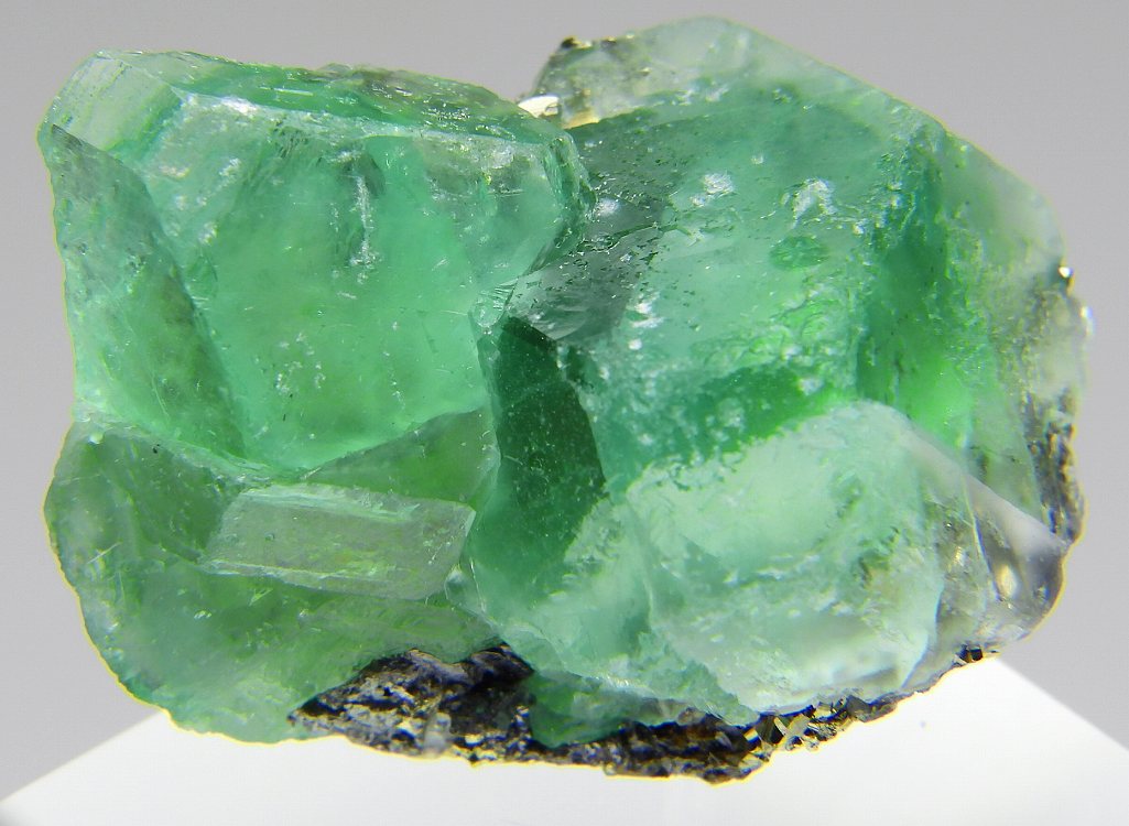 フローライト P132(蛍光) ペルー - 鉱物標本・隕石標本販売のWeb専門店