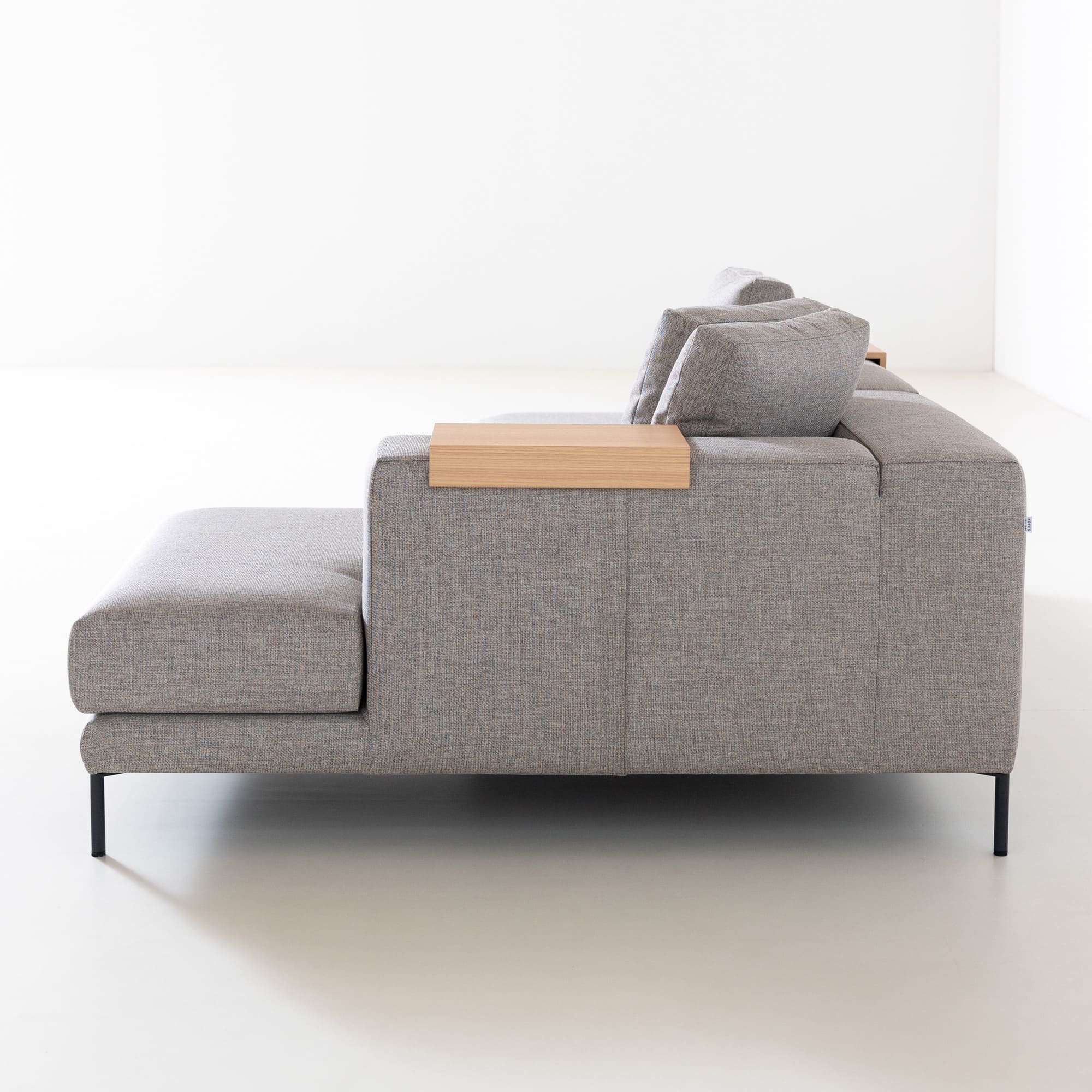 Decibel Standard 2人掛けカウチソファセット 2380」 製品詳細ページ