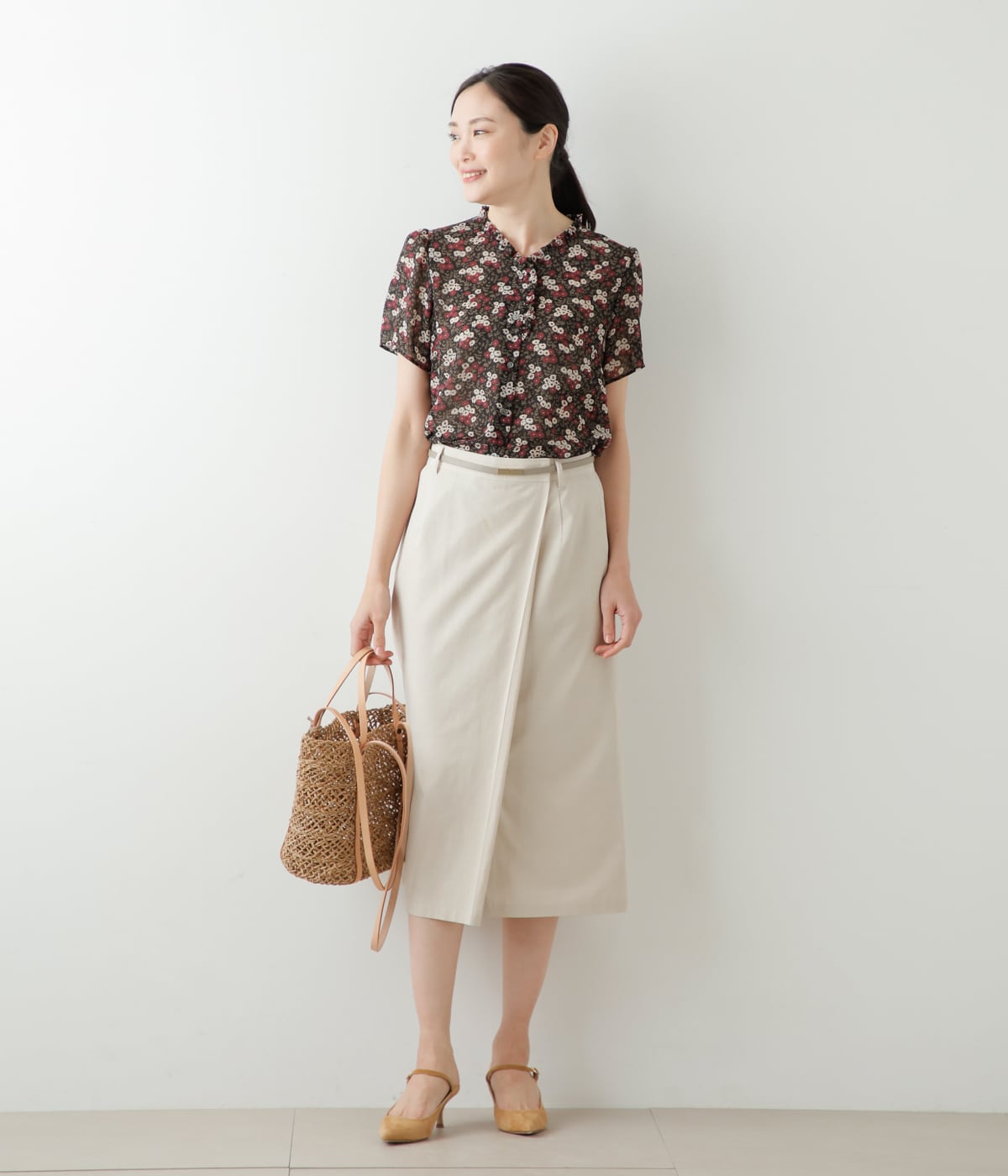 ブロッサムプリント Vネックフリルブラウス(51653110-2024