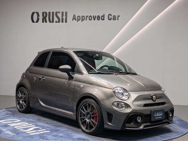 アバルト595 コンペティツィオーネ 左H MT 左H 5MT