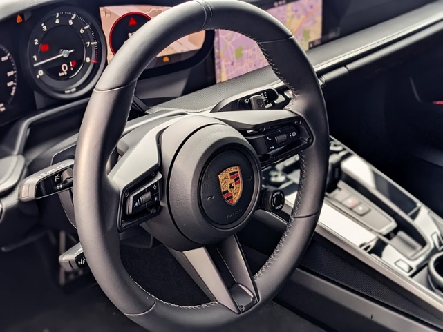 ポルシェ 911カレラ PDK 左H スポクロ スポエグ 黒革 20