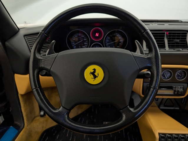 フェラーリ F355 F1 ベルリネッタ 後期モデル 本革シート