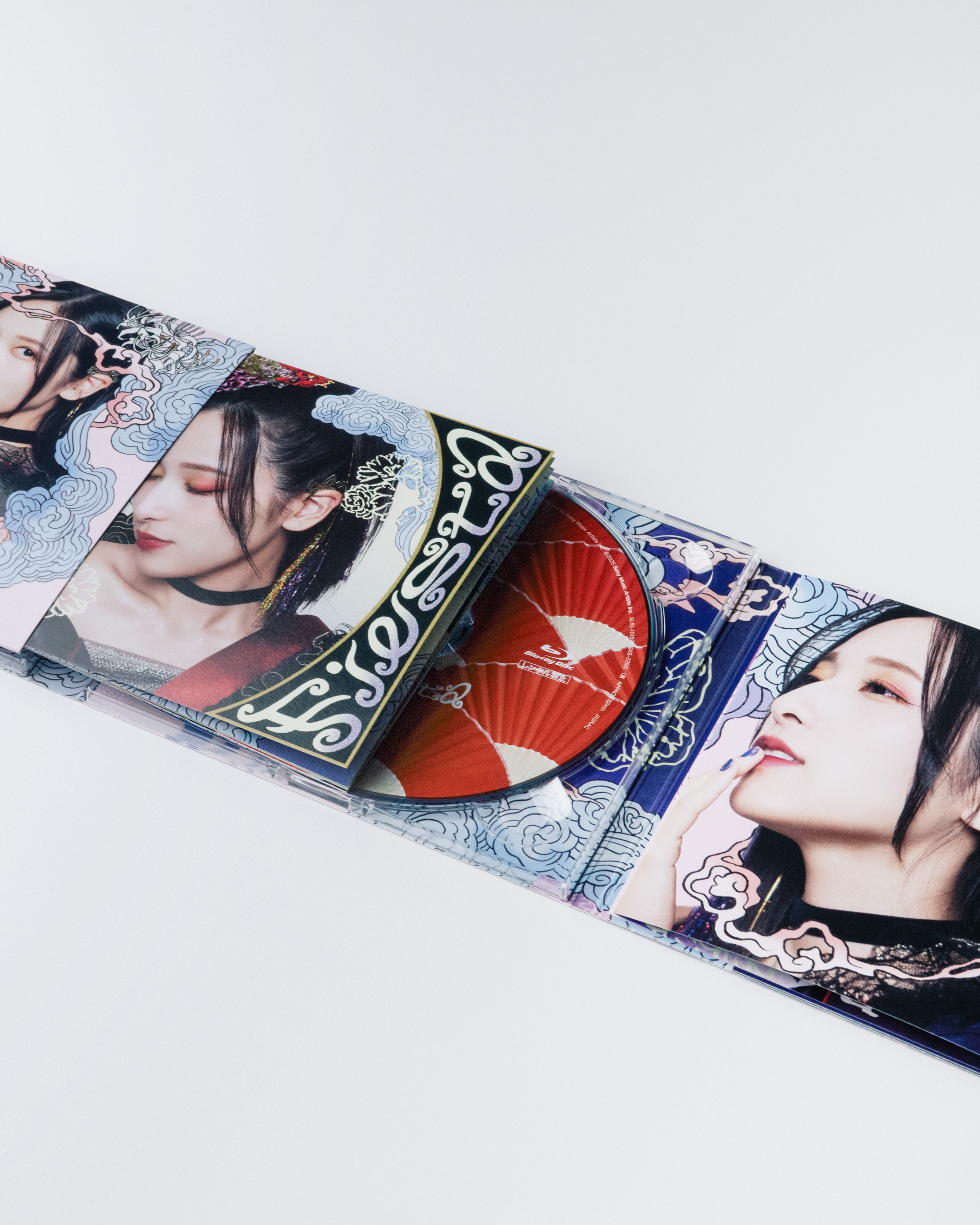 伊波杏樹 OFFICIAL SITE