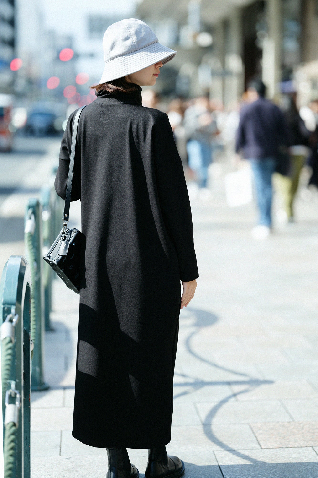 ソフトサーモ(R) ポンチローマ タートルネック L/S OP マキシ丈／ブラック