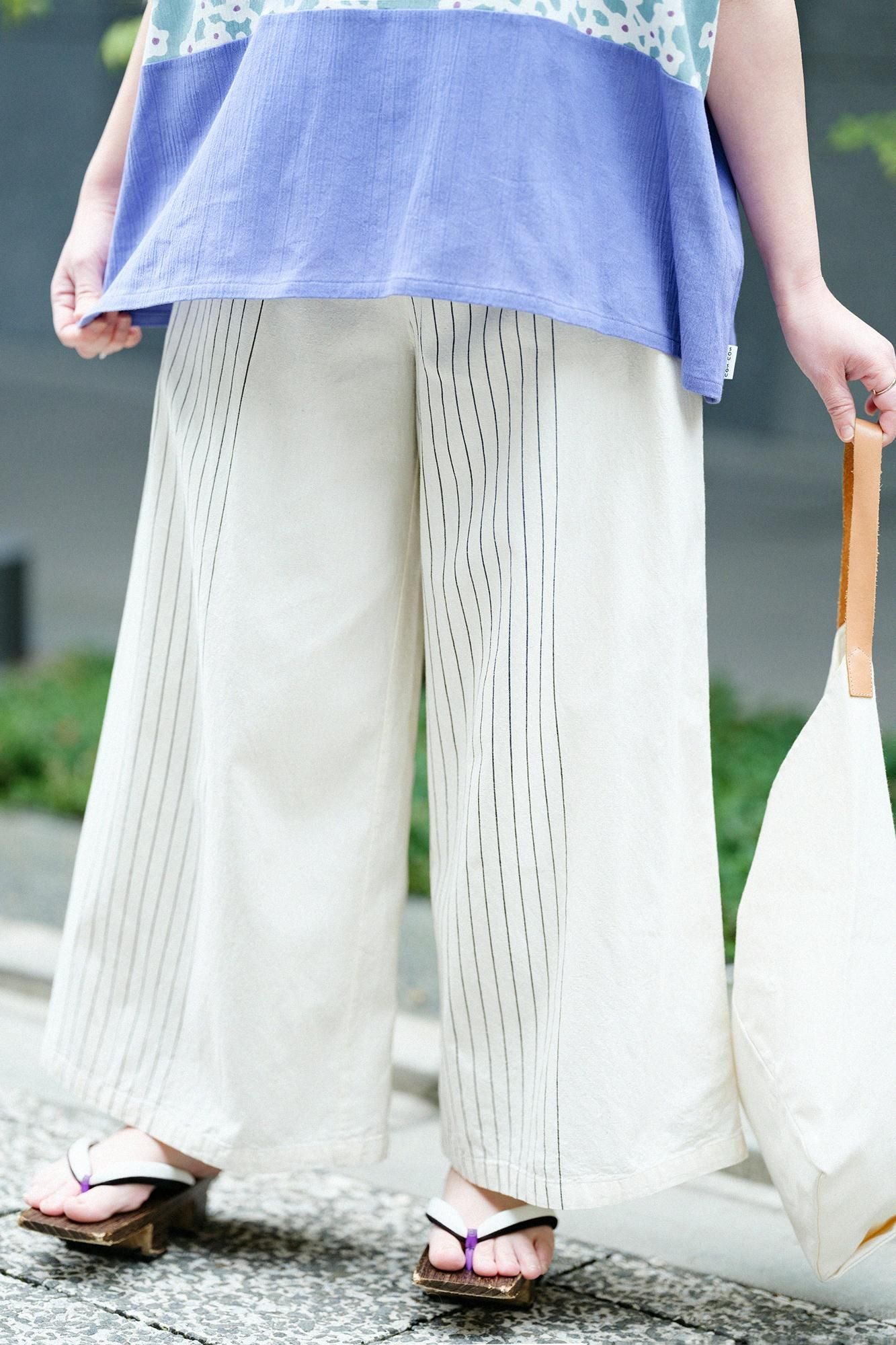 伊勢木綿 20/20 広形（ひろなり）もんぺ／半分縞（はんぶんじま）