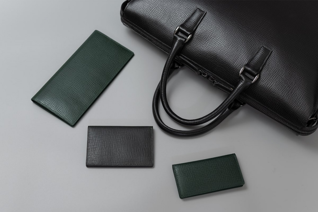 はじめてのビジネスバッグならグスト。｜グスト ブリーフケース