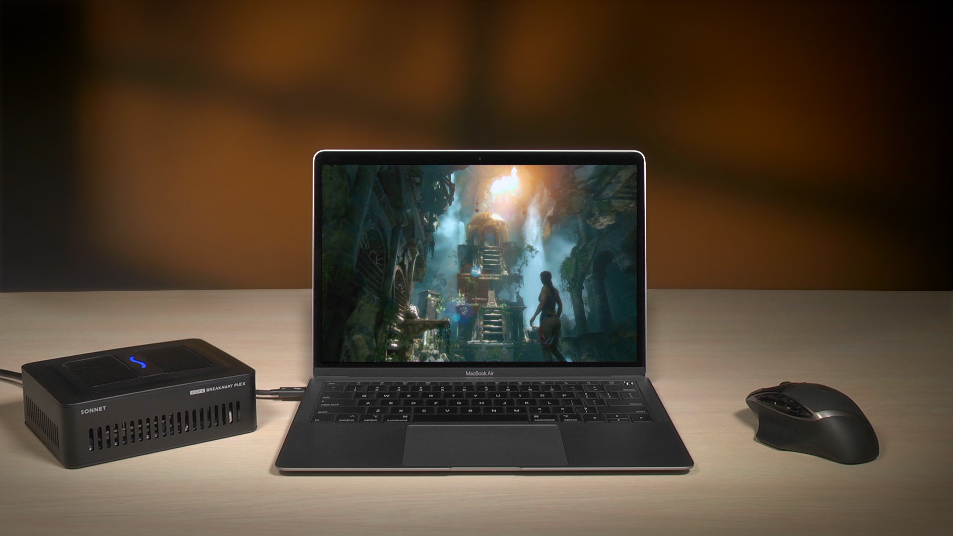 eGFX Breakaway Puck RX 560 (Portable eGPU) - Sonnet