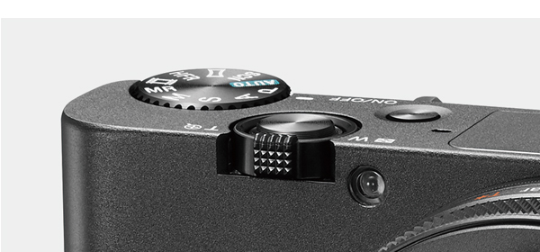 RX100VI(DSC-RX100M6) 特長 : 表現のこだわりに応える操作性