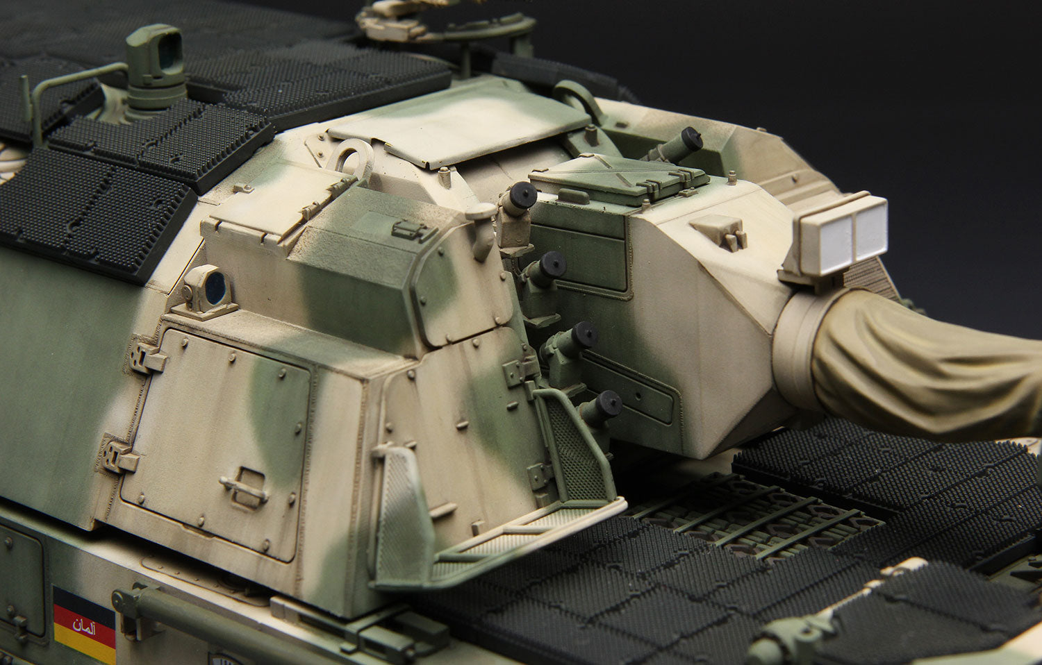 MENG MODEL(モンモデル)TS-019 1/35 ドイツPanzerhaubitze(プラモデル