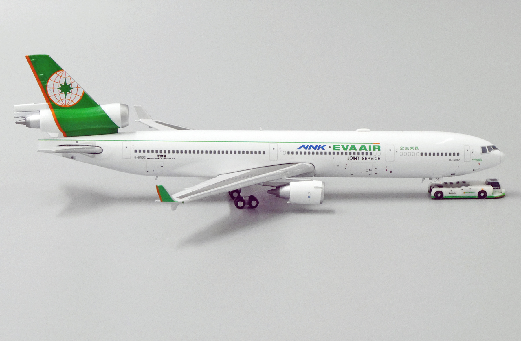 ScaleModelStore.com :: JC Wings 1:400 - XX4191 - EVA Air McDonnell