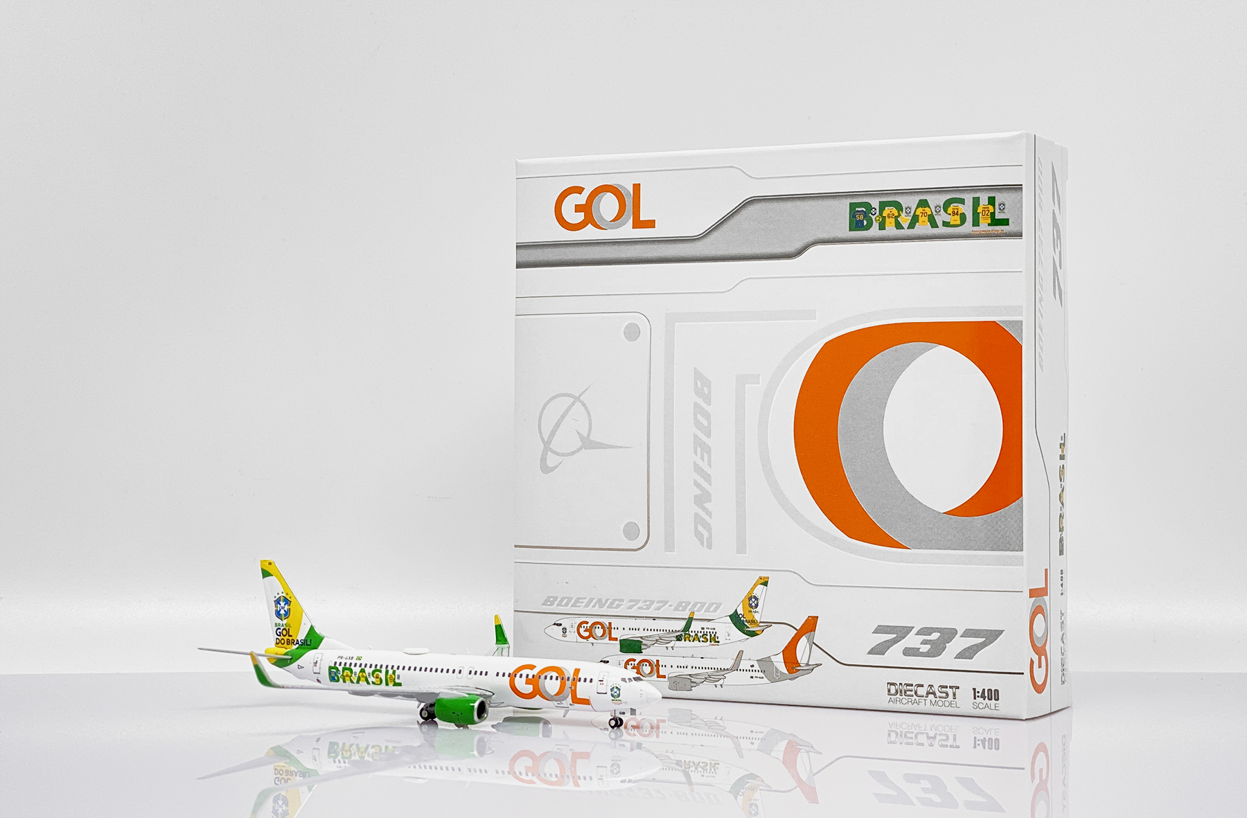 ScaleModelStore.com :: JC Wings 1:400 - XX40131 - GOL Linhas