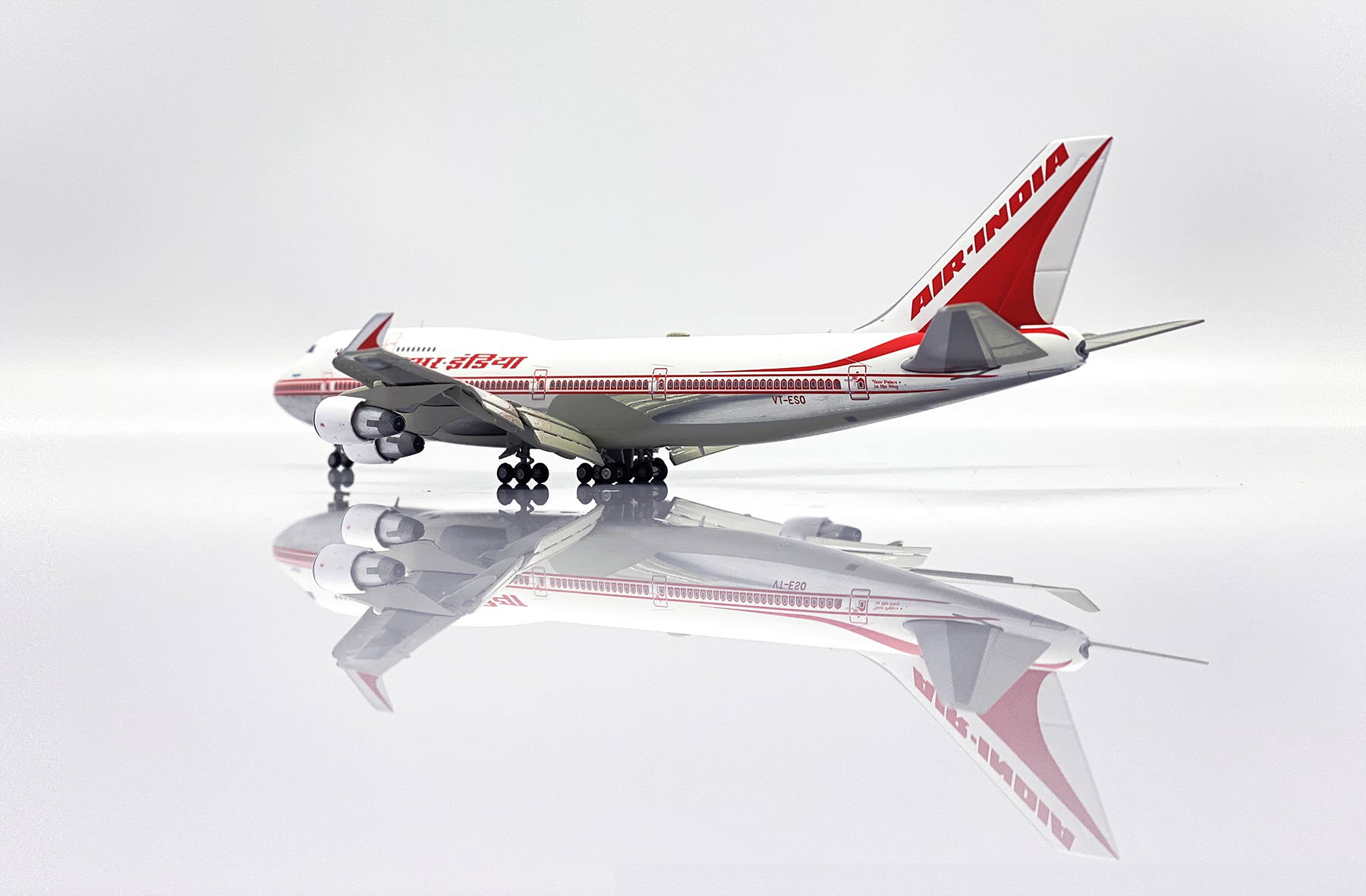 ScaleModelStore.com :: JC Wings 1:400 - XX40033A - Air India