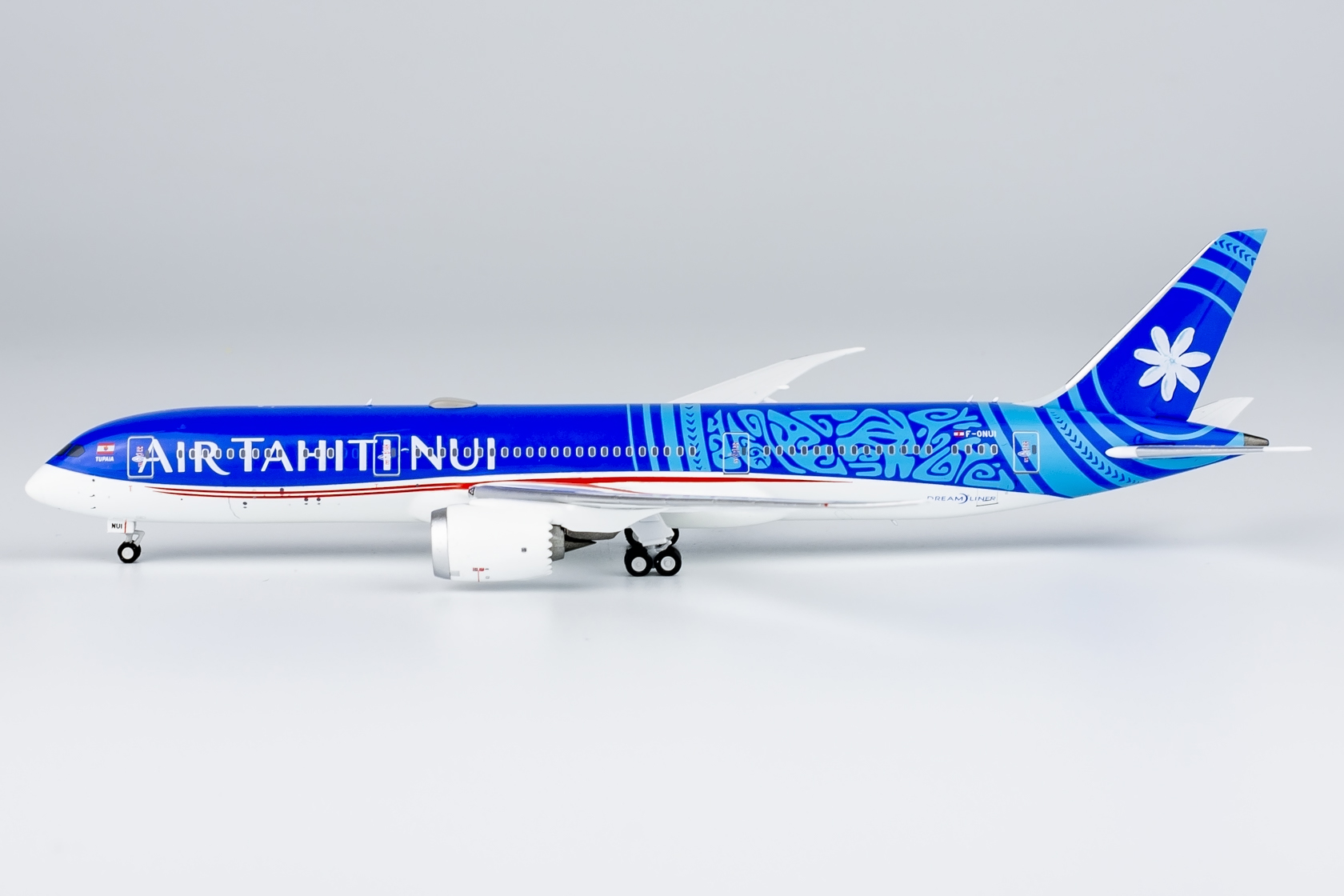 ScaleModelStore.com :: NG Models 1:400 - 55103 - Air Tahiti Nui