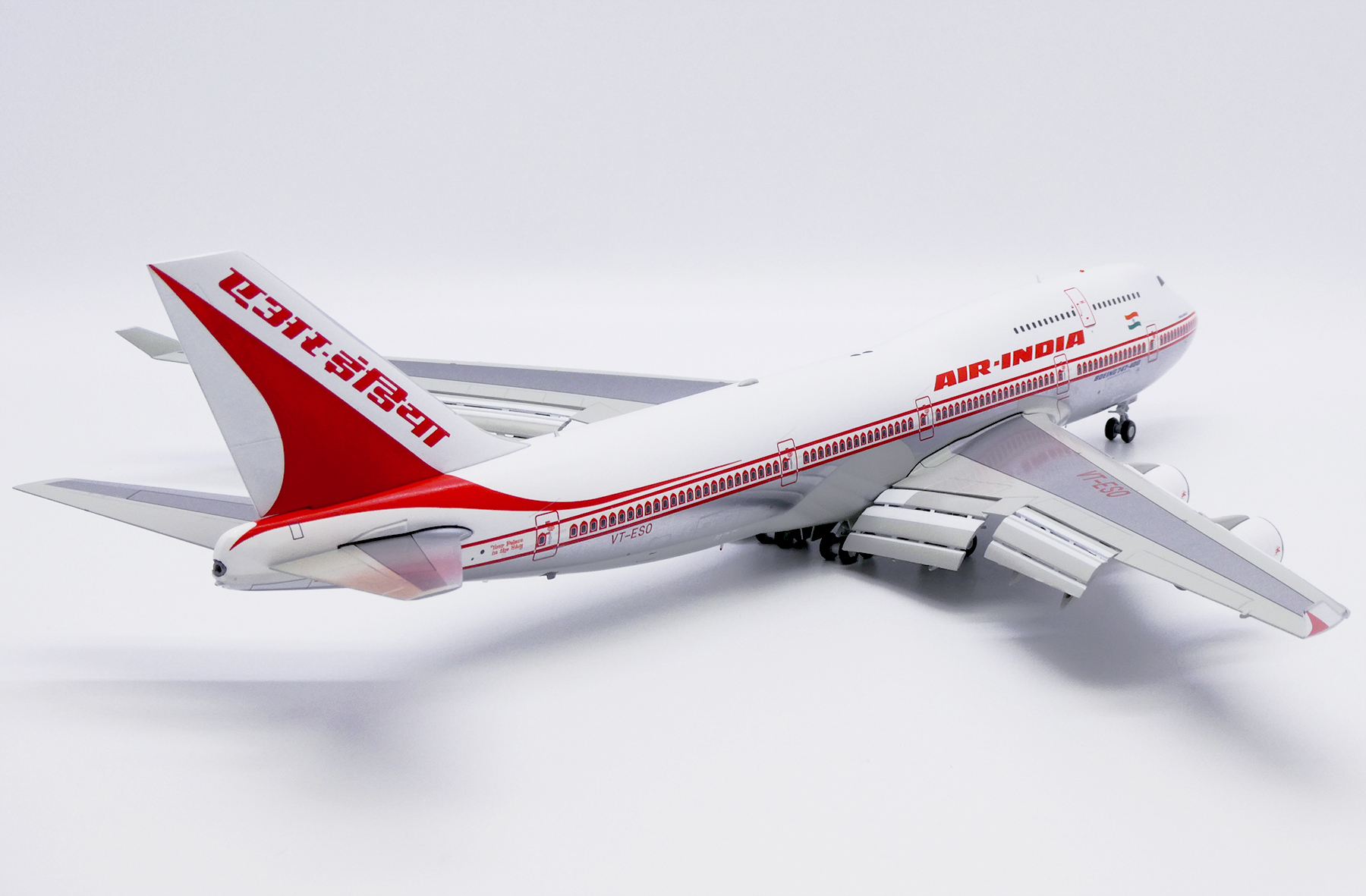 ScaleModelStore.com :: JC Wings 1:200 - XX20202A - Air India
