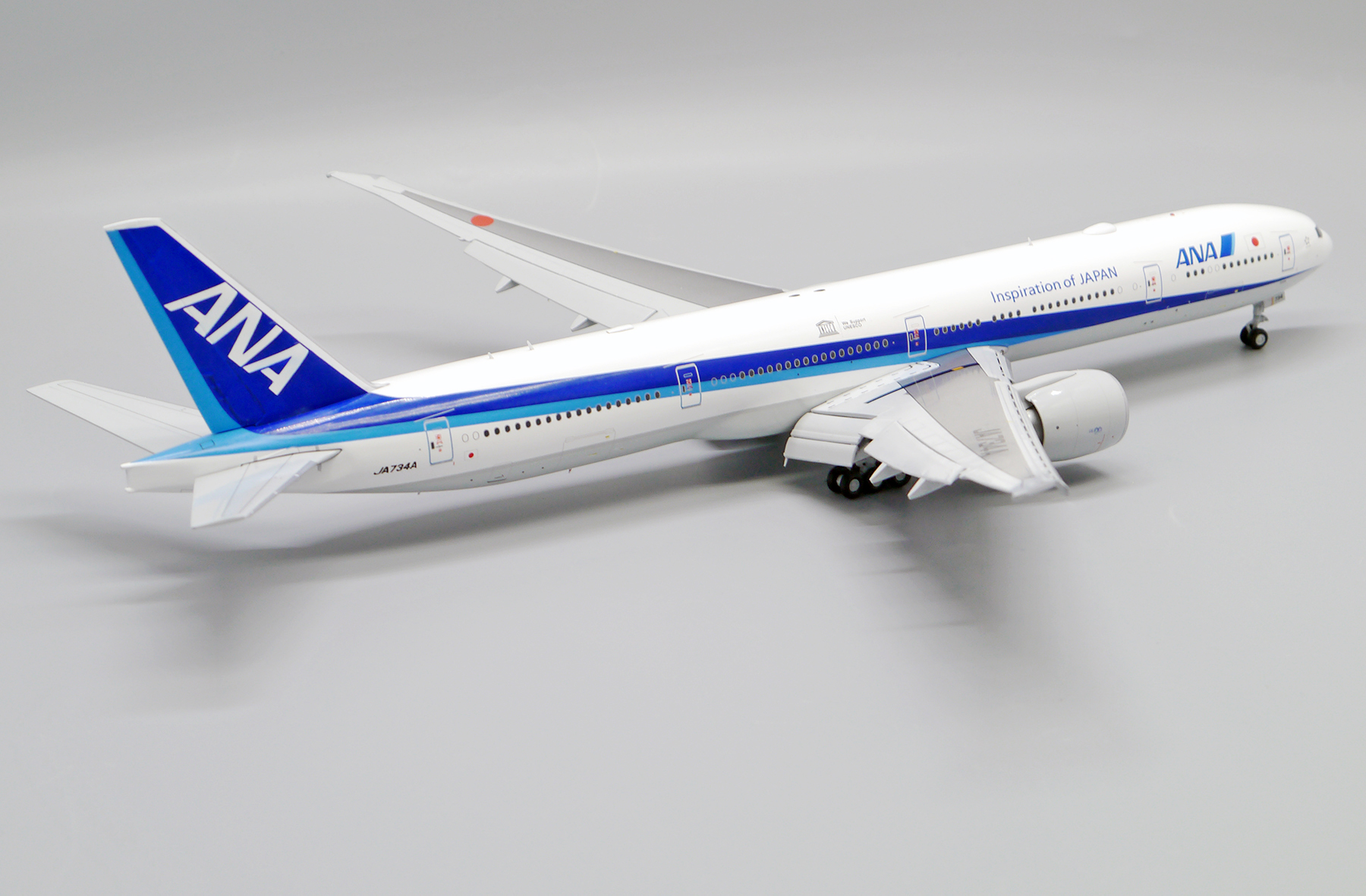 ScaleModelStore.com :: JC Wings 1:200 - EW277W006A - ANA - All