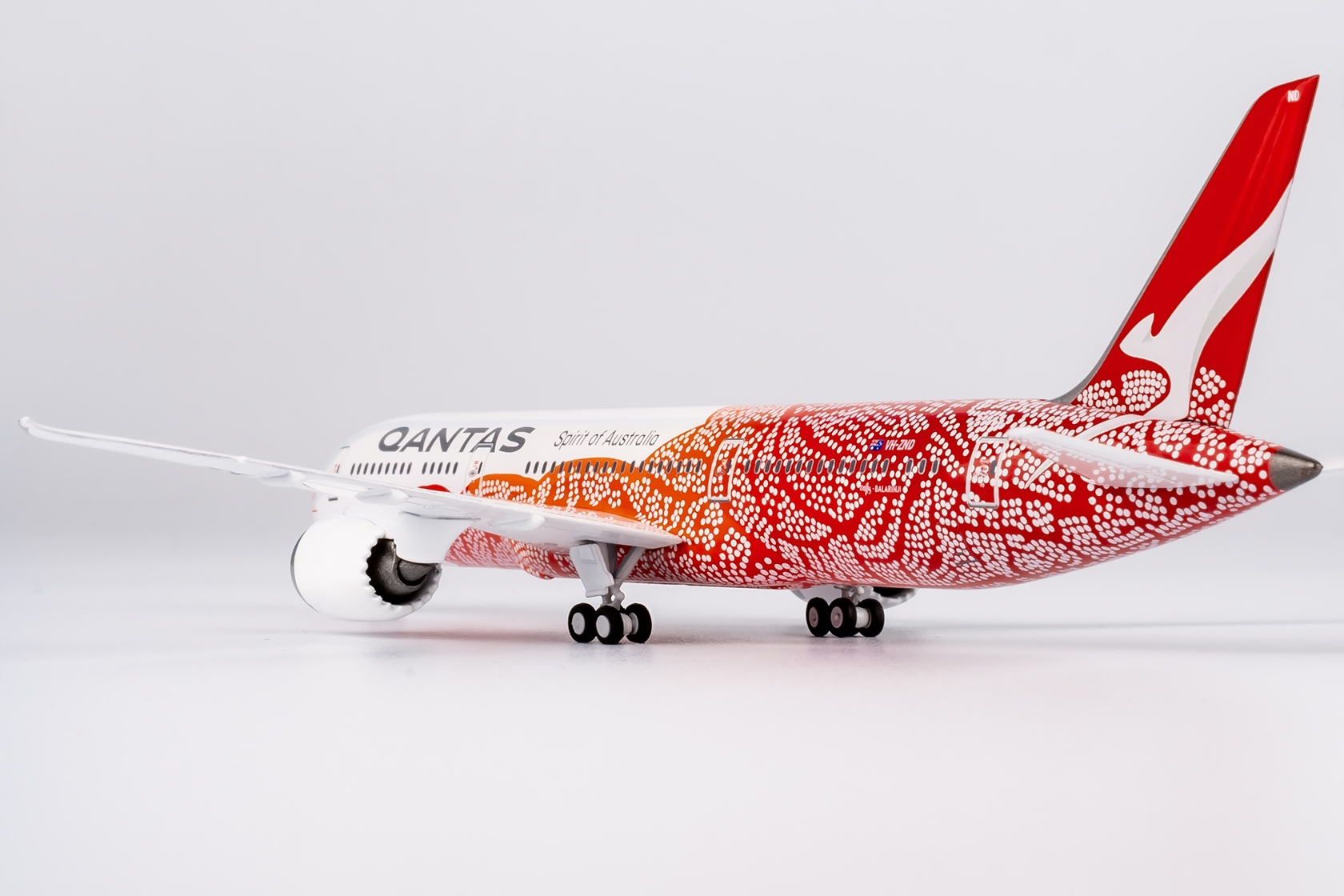 航空機・ヘリコプター QANTAS Boeing 787-9 1/400 航空機