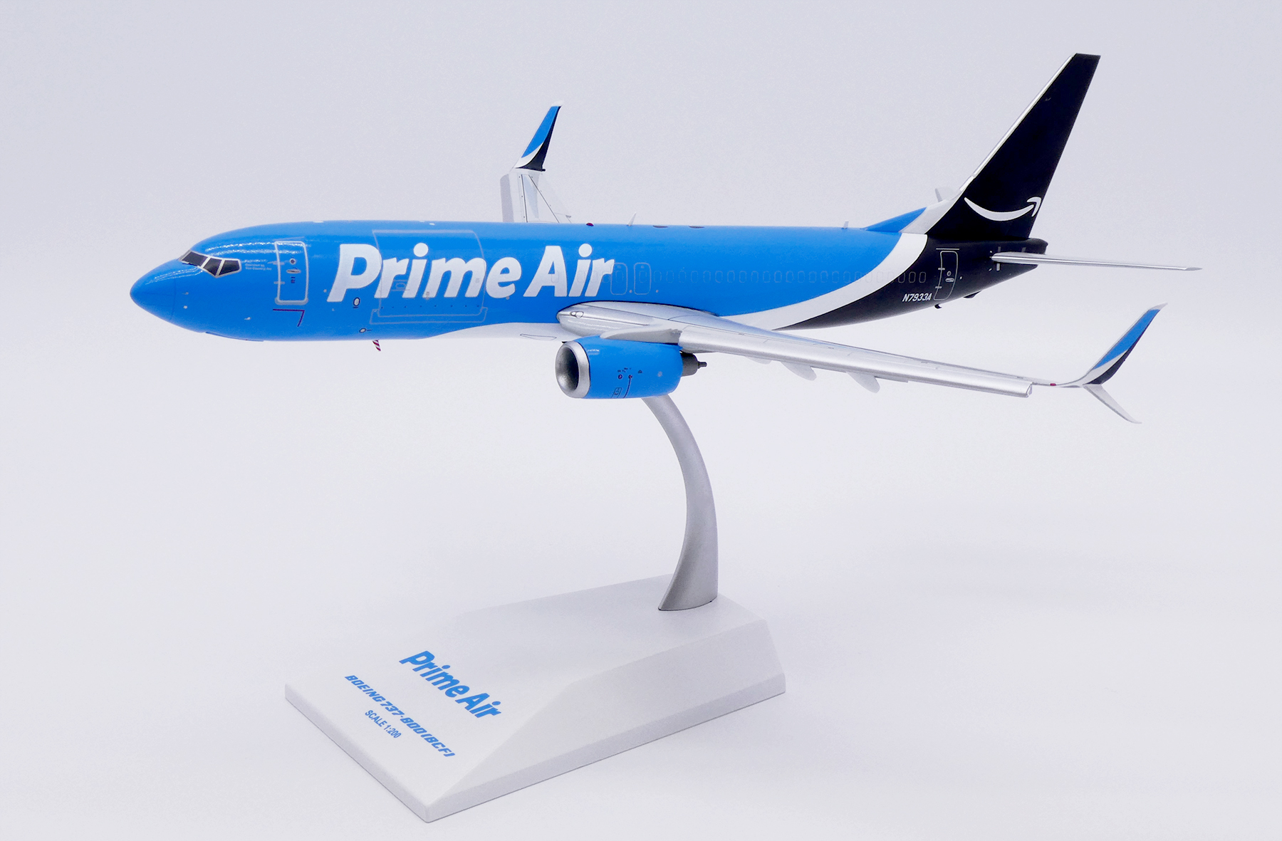 ScaleModelStore.com :: JC Wings 1:200 - EW2738007A - Amazon Prime