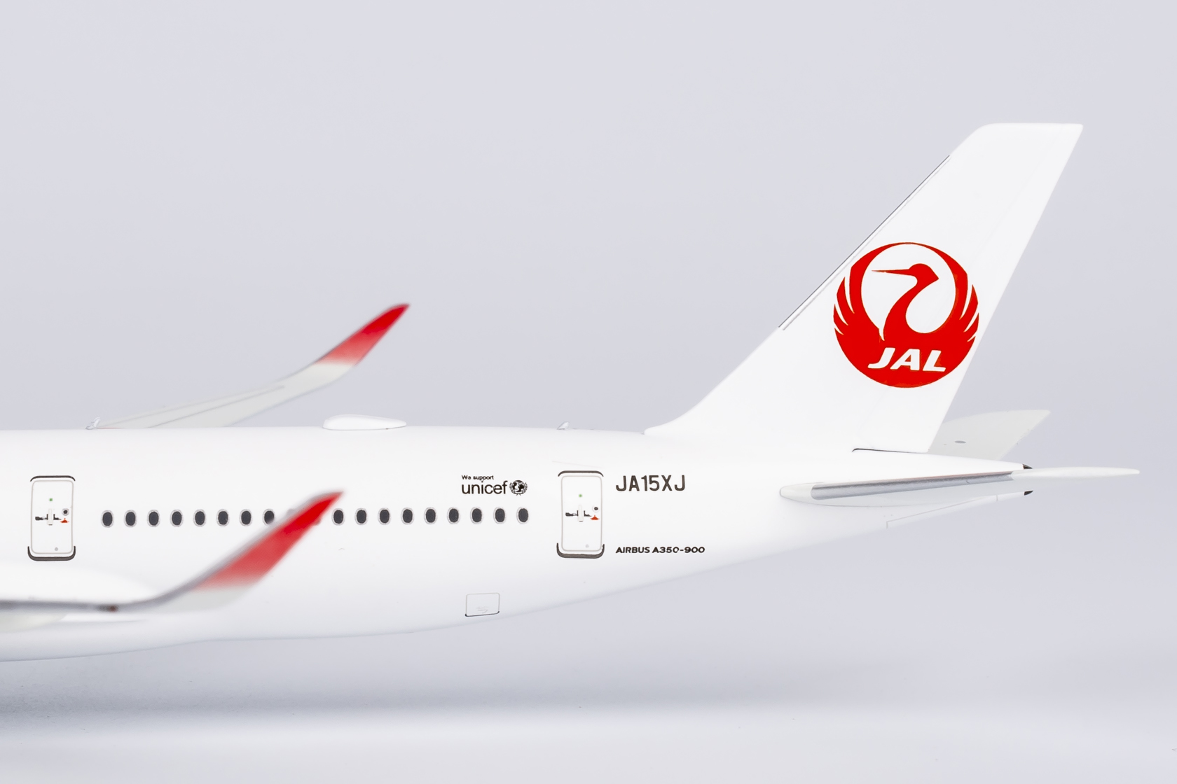 ScaleModelStore.com :: NG Models 1:400 - 39093 - Japan Airlines