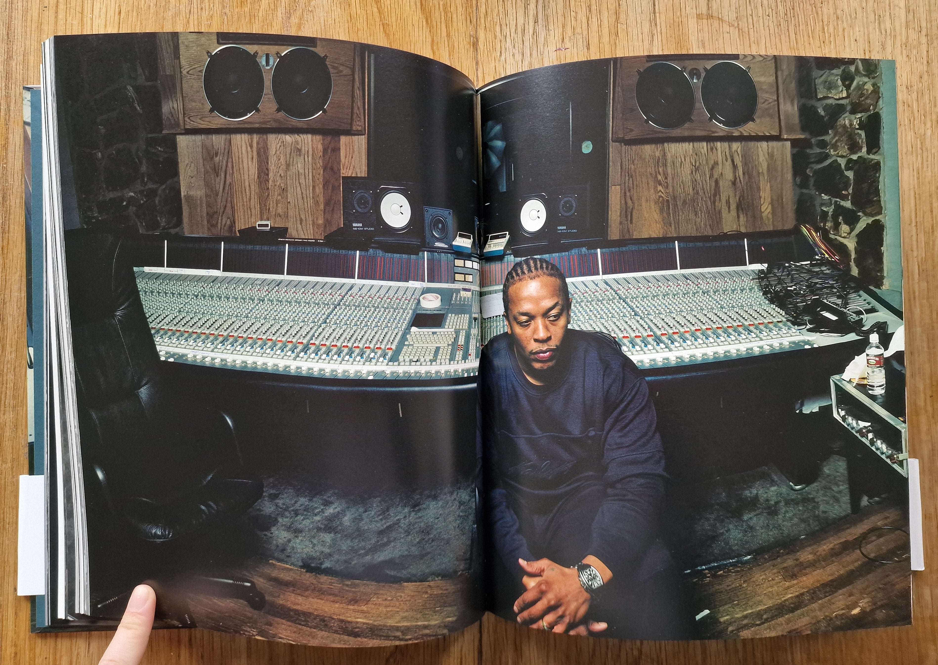 Buy American Music by Annie Leibovitz Online – Setanta Books