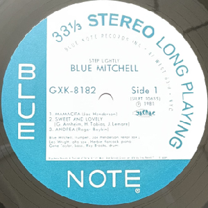 BLUE MITCHELL - STEP LIGHTLY - Jazz Records seeed