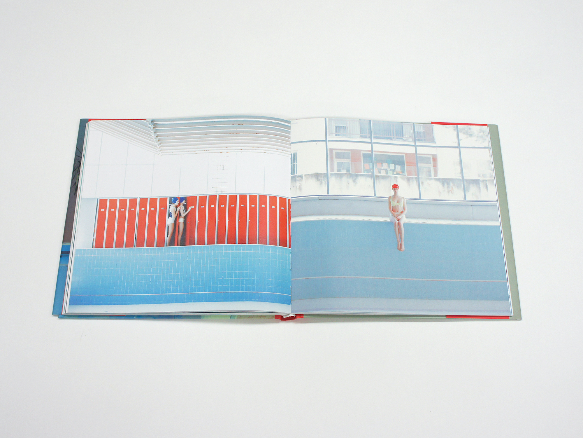 Swimming Pool｜青幻舎 SEIGENSHA Art Publishing, Inc.