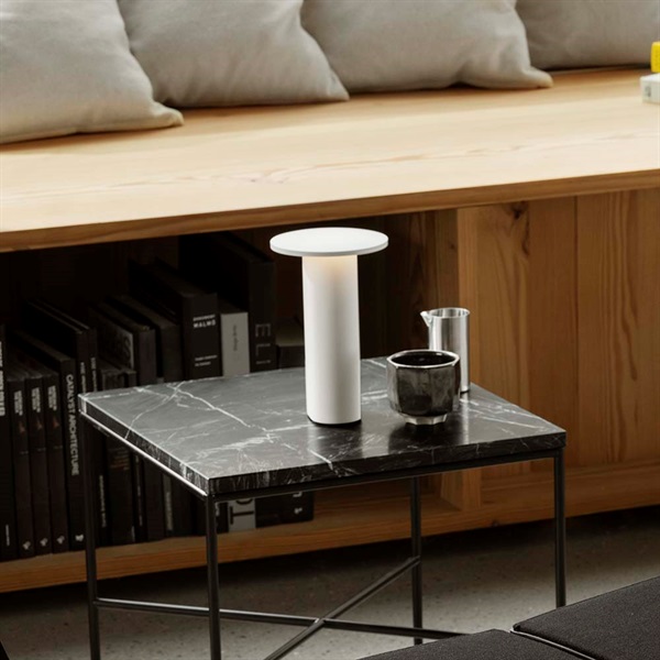 SOLAE ソラエ ポータブルランプ / ホワイトFRITZ HANSEN（フリッツ